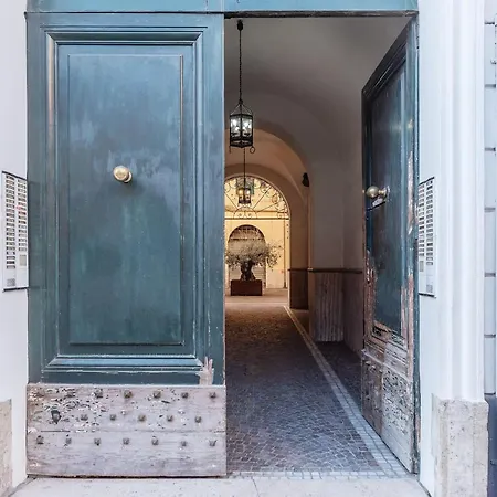 Colosseum - Charme Holidays